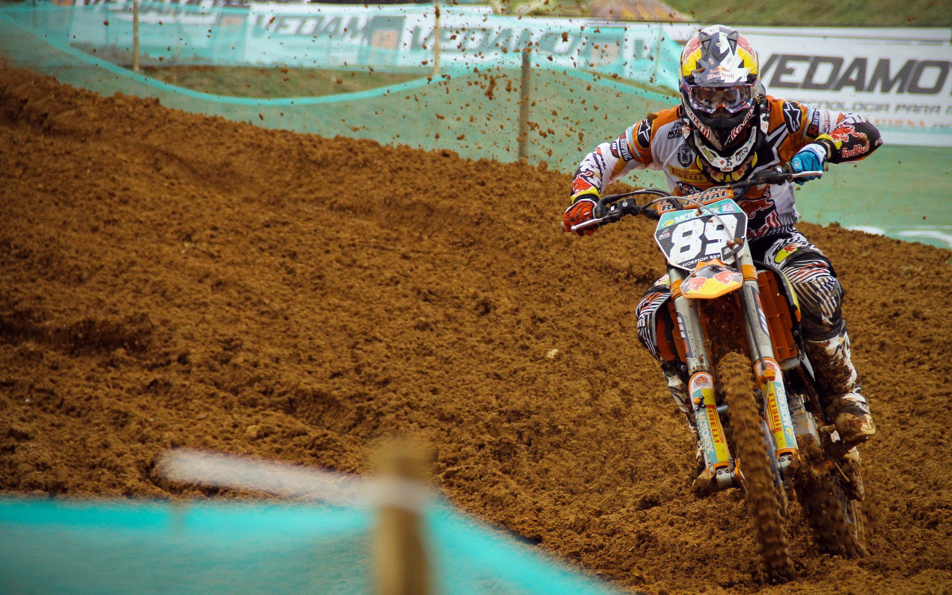 绿茵场上的证明，德里赫特用实力回击质疑，埃及轻取墨西哥展现非洲力量